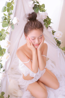 粉衣电梯